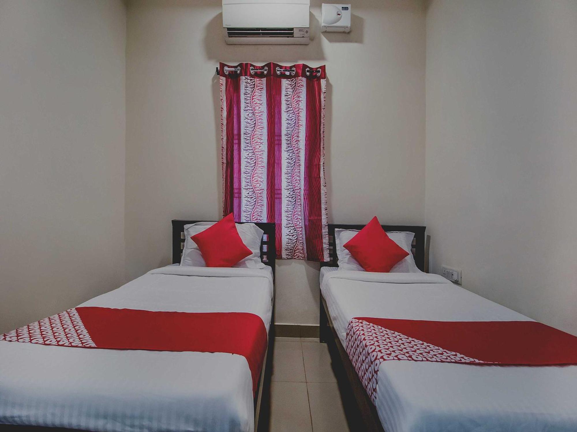 Hotel O Grand Brundavan Secundurabad Esterno foto
